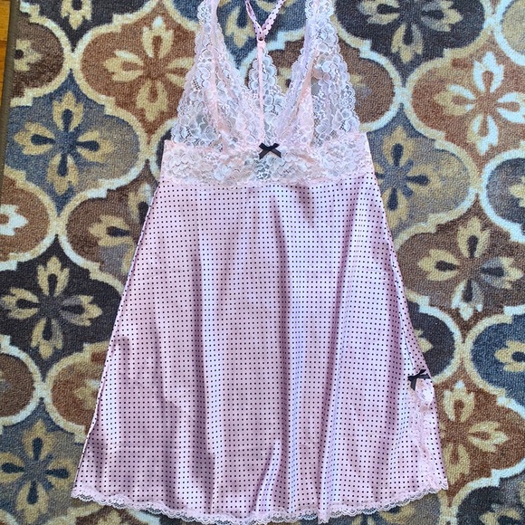 Victoria’s Secret Lace Polka Dot Babydoll - Picture 3 of 16